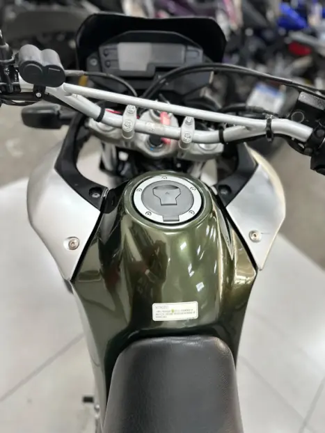 HONDA XRE 300 , Foto 3