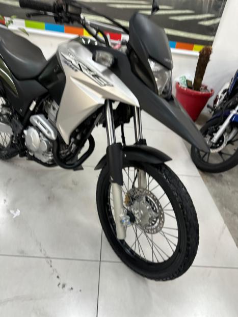 HONDA XRE 300 , Foto 12