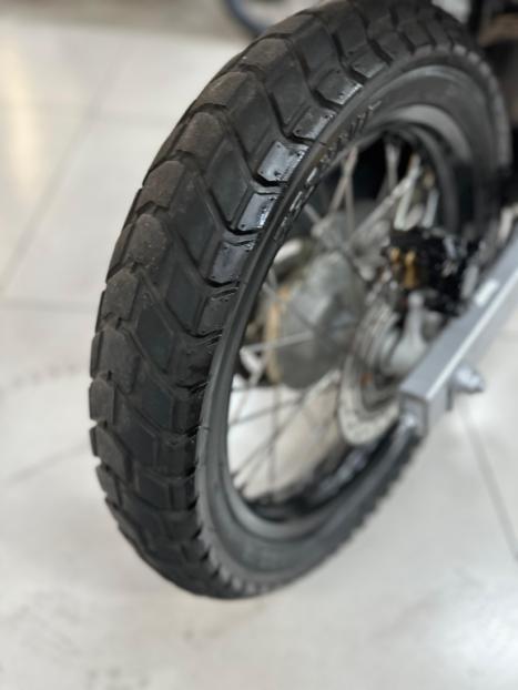 HONDA XRE 300 , Foto 2