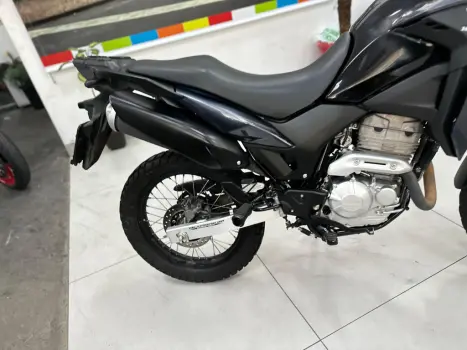HONDA XRE 300 ABS, Foto 4
