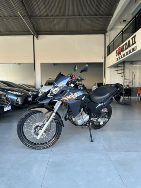 HONDA XRE 300 ABS, Foto 2