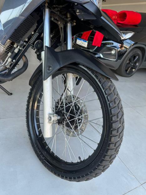HONDA XRE 300 ABS, Foto 6