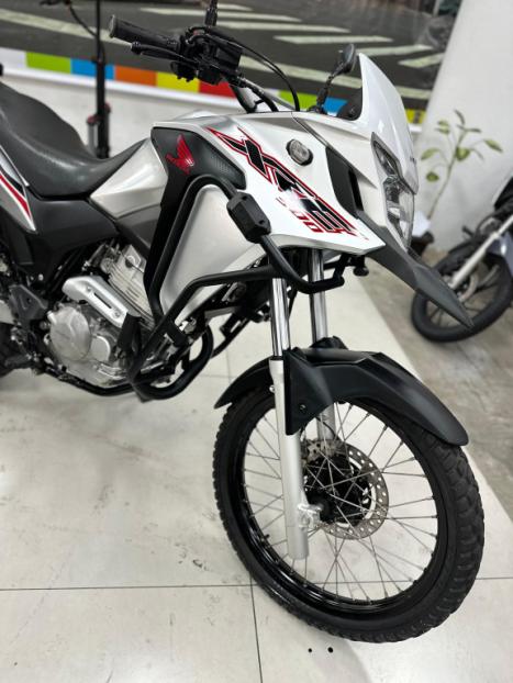 HONDA XRE 300 ABS, Foto 8