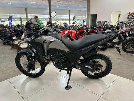 HONDA XRE 300 Sahara , Foto 9