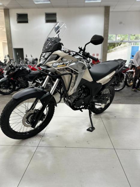 HONDA XRE 300 Sahara ADVENTURE, Foto 5