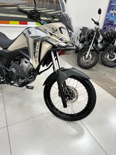 HONDA XRE 300 Sahara ADVENTURE, Foto 8
