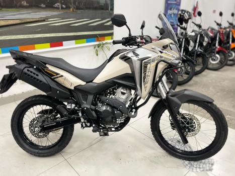 HONDA XRE 300 Sahara ADVENTURE, Foto 1