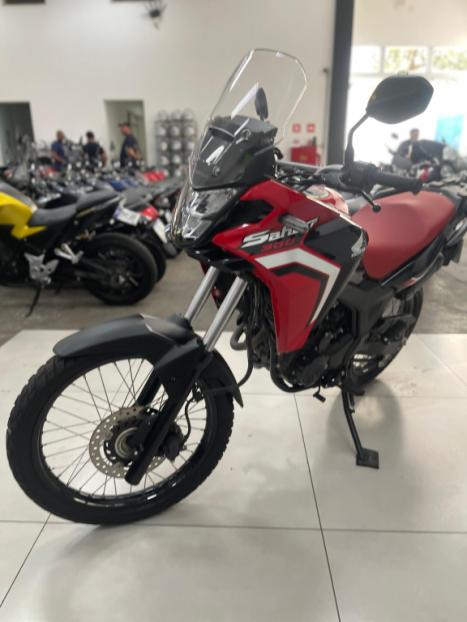 HONDA XRE 300 Sahara RALLYE, Foto 3