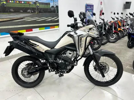 HONDA XRE 300 Sahara ADVENTURE, Foto 1