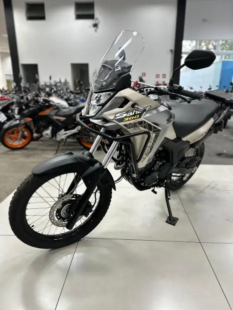 HONDA XRE 300 Sahara ADVENTURE, Foto 11