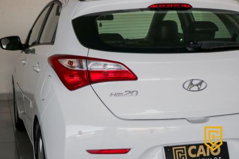 HYUNDAI HB 20 Hatch 1.0 12V 4P FLEX COMFORT FOR YOU PLUS, Foto 5