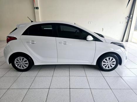 HYUNDAI HB 20 Hatch 1.6 16V 4P FLEX COMFORT PLUS AUTOMTICO, Foto 9