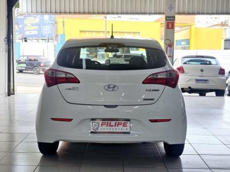 HYUNDAI HB 20 Hatch 1.6 16V 4P FLEX COMFORT PLUS AUTOMTICO, Foto 10