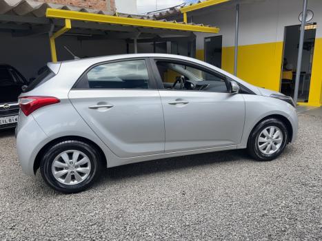 HYUNDAI HB 20 Hatch 1.6 16V 4P FLEX COMFORT PLUS, Foto 6