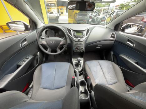 HYUNDAI HB 20 Hatch 1.6 16V 4P FLEX COMFORT PLUS, Foto 12