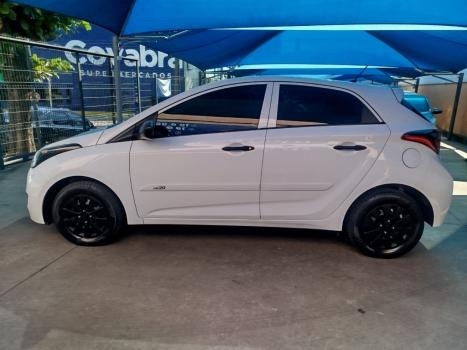 HYUNDAI HB 20 Hatch 1.0 12V 4P FLEX UNIQUE, Foto 2
