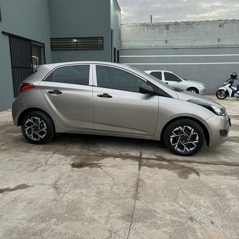 HYUNDAI HB 20 Hatch 1.0 12V 4P FLEX UNIQUE, Foto 3