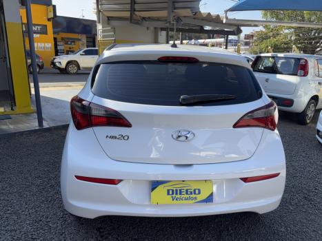 HYUNDAI HB 20 Hatch 1.0 12V 4P FLEX COMFORT PLUS, Foto 4