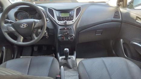 HYUNDAI HB 20 Hatch 1.6 16V 4P COMFORT STYLE FLEX, Foto 3