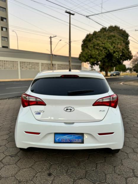 HYUNDAI HB 20 Hatch 1.0 12V 4P FLEX COMFORT PLUS, Foto 5