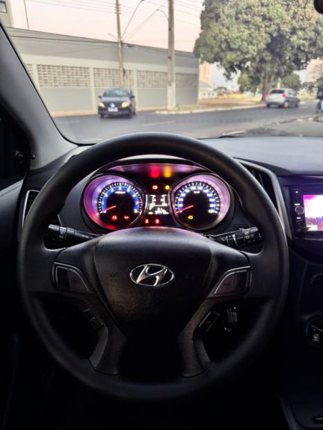 HYUNDAI HB 20 Hatch 1.0 12V 4P FLEX COMFORT PLUS, Foto 11