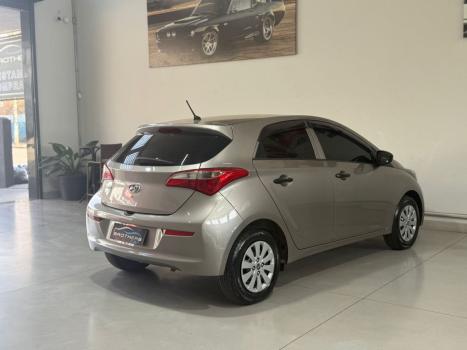 HYUNDAI HB 20 Hatch 1.0 12V 4P FLEX COMFORT, Foto 4