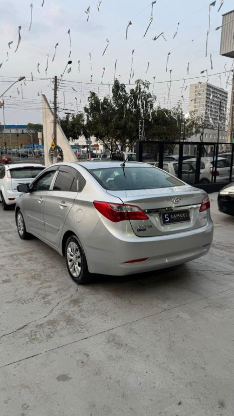 HYUNDAI HB 20 Sedan 1.6 16V 4P FLEX COMFORT PLUS, Foto 6