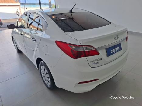 HYUNDAI HB 20 Sedan 1.0 12V 4P FLEX UNIQUE, Foto 4