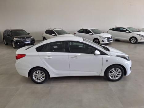 HYUNDAI HB 20 Sedan 1.0 12V 4P FLEX COMFORT PLUS, Foto 3