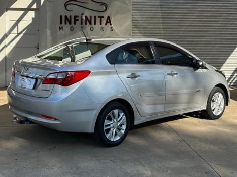 HYUNDAI HB 20 Sedan 1.6 16V 4P FLEX PREMIUM, Foto 4