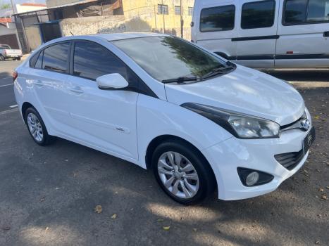 HYUNDAI HB 20 Sedan 1.0 12V 4P FLEX COMFORT PLUS, Foto 2
