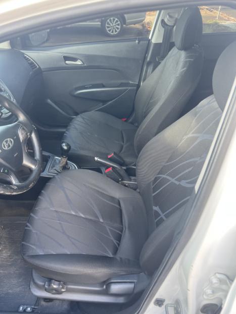 HYUNDAI HB 20 Sedan 1.0 12V 4P FLEX COMFORT PLUS, Foto 9
