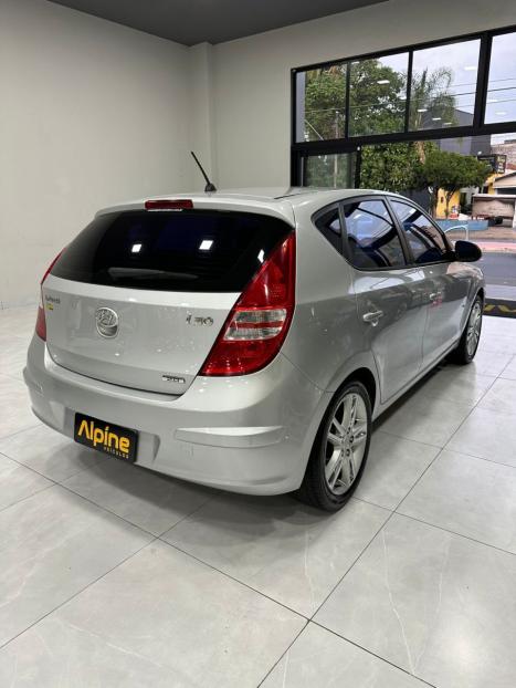HYUNDAI I30 2.0 16V 4P, Foto 6
