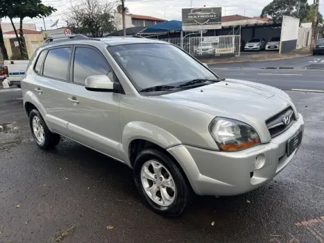 HYUNDAI Tucson 2.0 16V 4P GLS AUTOMTICO, Foto 2