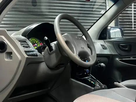 HYUNDAI Tucson 2.0 16V 4P GL AUTOMTICO, Foto 6