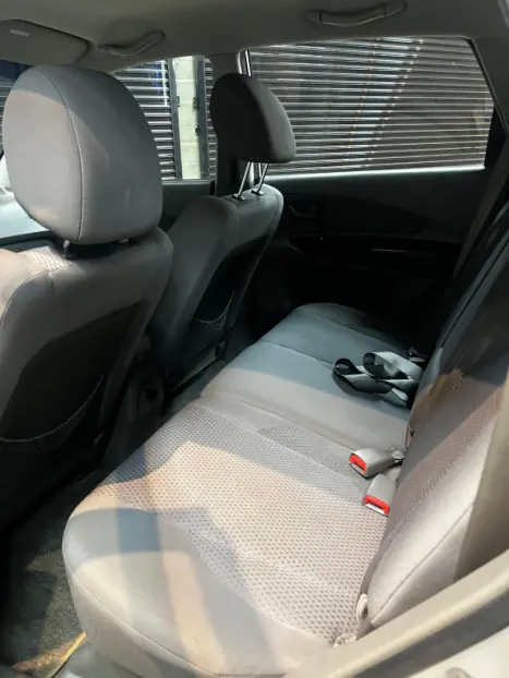 HYUNDAI Tucson 2.0 16V 4P GL AUTOMTICO, Foto 9