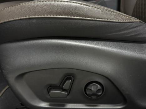 JEEP Commander 1.3 16V 4P FLEX T270 OVERLAND TURBO AUTOMTICO, Foto 6
