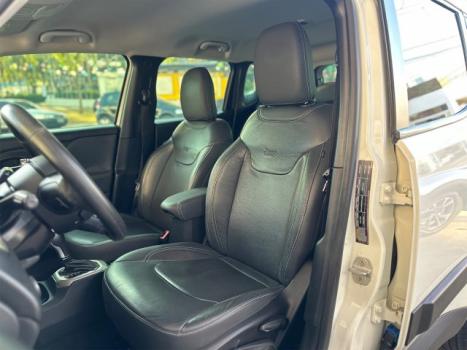 JEEP Renegade 2.0 16V 4P TURBO DIESEL CUSTOM 4X4 AUTOMTICO, Foto 6