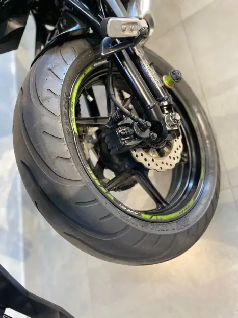 KAWASAKI ER-6N 650 ABS, Foto 9