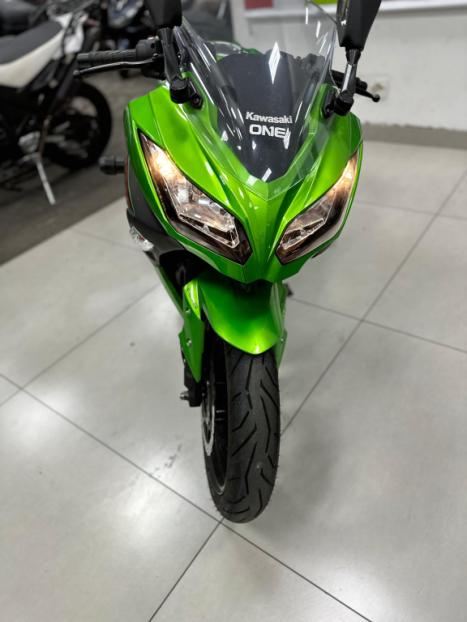 KAWASAKI Ninja 300 , Foto 6