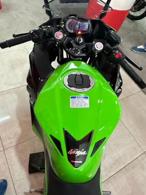 KAWASAKI Ninja 400 KTR EDITION, Foto 15