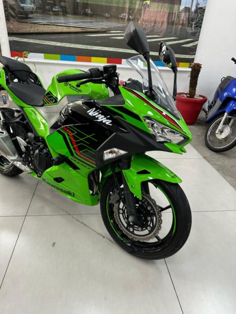 KAWASAKI Ninja 400 KTR EDITION, Foto 10