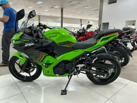 KAWASAKI Ninja 400 KTR EDITION, Foto 16