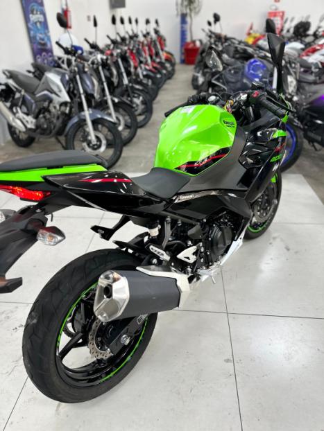 KAWASAKI Ninja 400 KTR EDITION, Foto 5