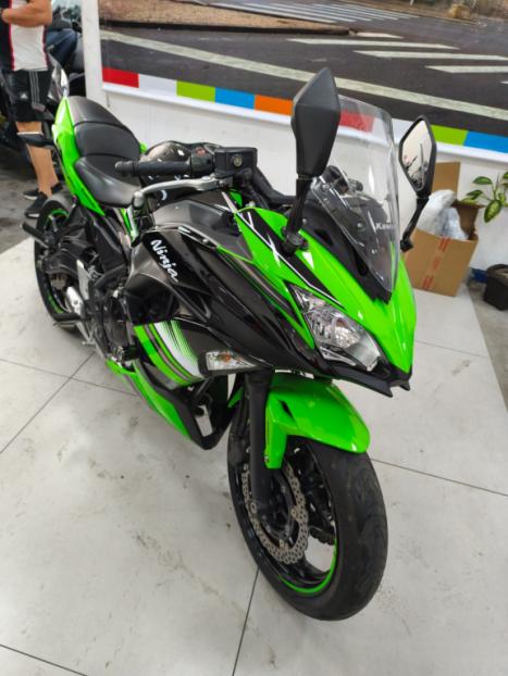 KAWASAKI Ninja 650 , Foto 9