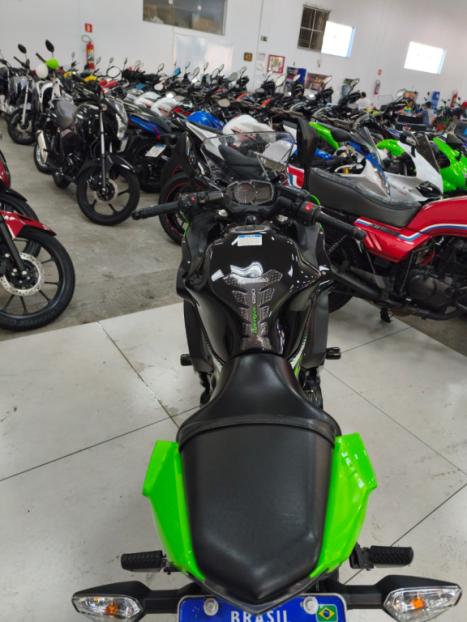 KAWASAKI Ninja 650 , Foto 2