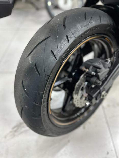KAWASAKI Ninja 650 R, Foto 8