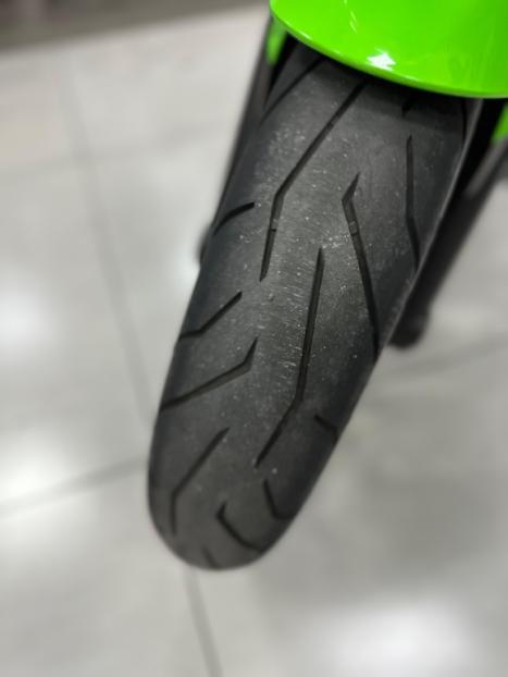 KAWASAKI Ninja 650 R, Foto 3