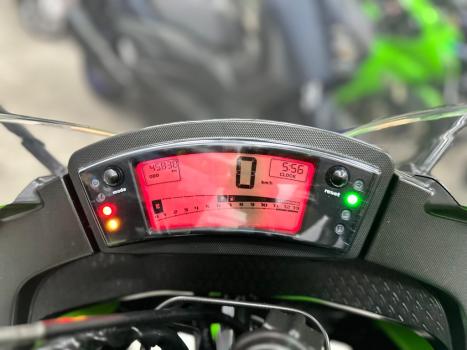 KAWASAKI Ninja 650 R, Foto 4