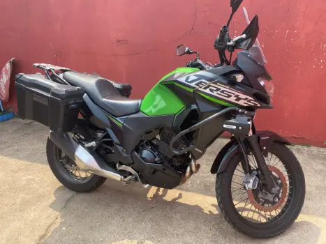 KAWASAKI Versys 300 TOURER, Foto 3